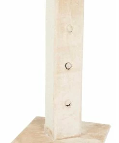 Euro Joe Soria Scratching Column